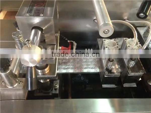 Automatic blister food packing machine