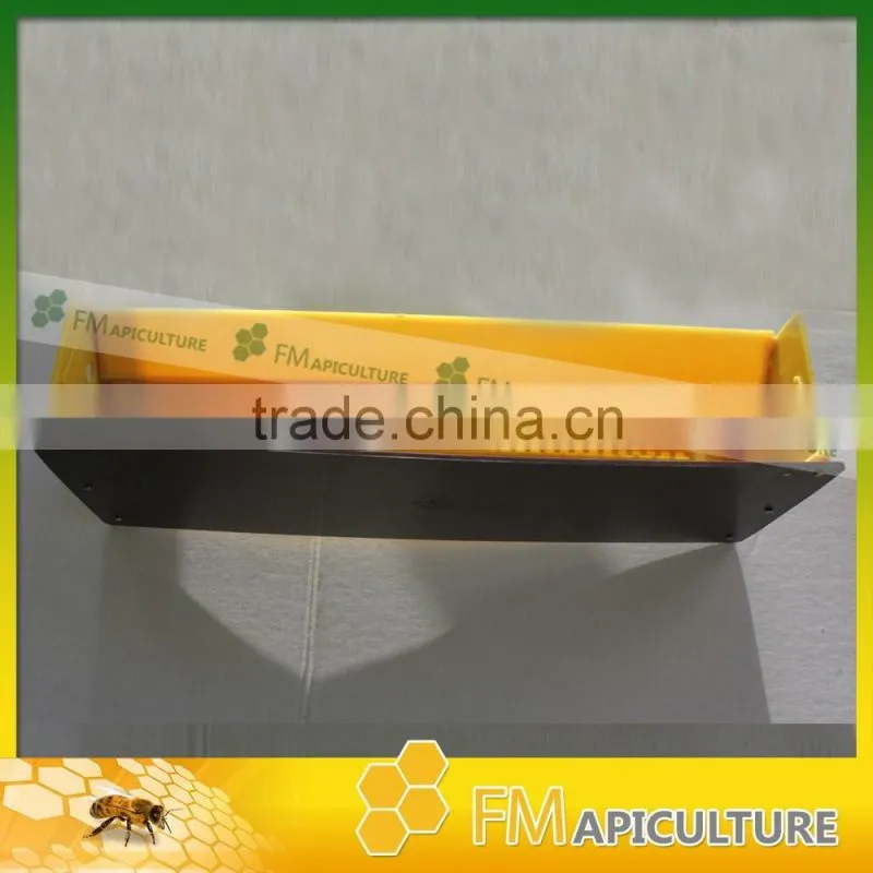 beekeeping plastic beehive pollen trap; multi function bee pollen trap ; bee pollen collector;