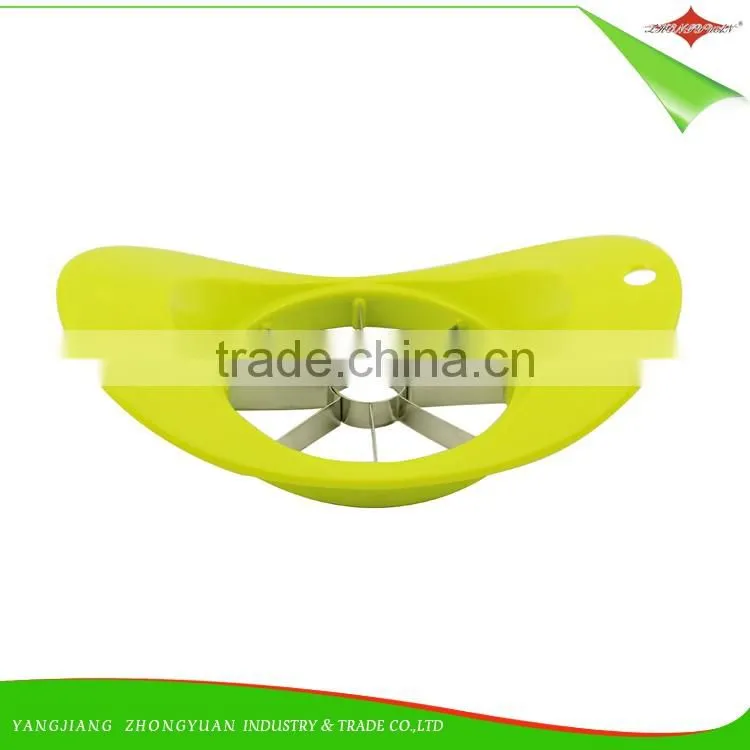 ZY-F1489 wholesale manual green stainless steel apple cutter slicer