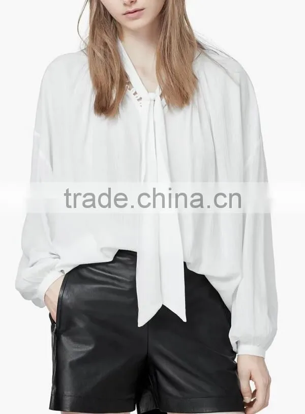 Runwaylover EY2356B Hot Sale 2017 Ladies Elegant Stand Collar Loose Blouse