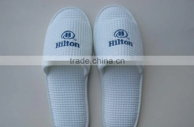 Star Hotel Embroidery Logo White Waffle Close Toe Eva Slipper