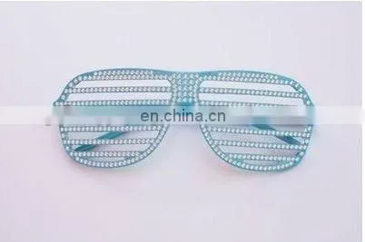 Diamond shutter glasses