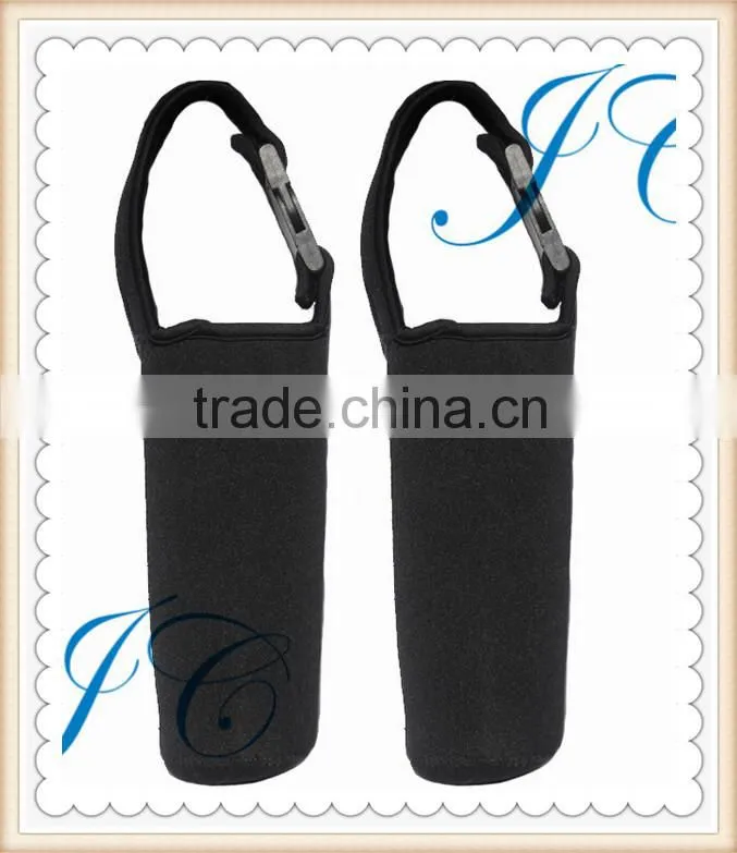 Fashion creative design black Neoprene coffee sleeve/ Can cooler with handle for promotion
