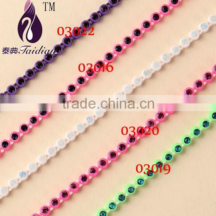 gold rhinestone trim/3MM AB Stone chain
