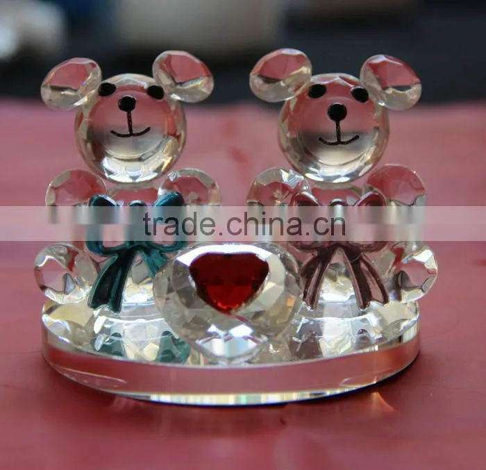 Lovely Animal Sculpture Figurine Crystal Pigs For Wedding Gifts
