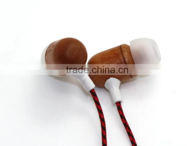New Excellent wired wooden earphone custom earphones in bulk