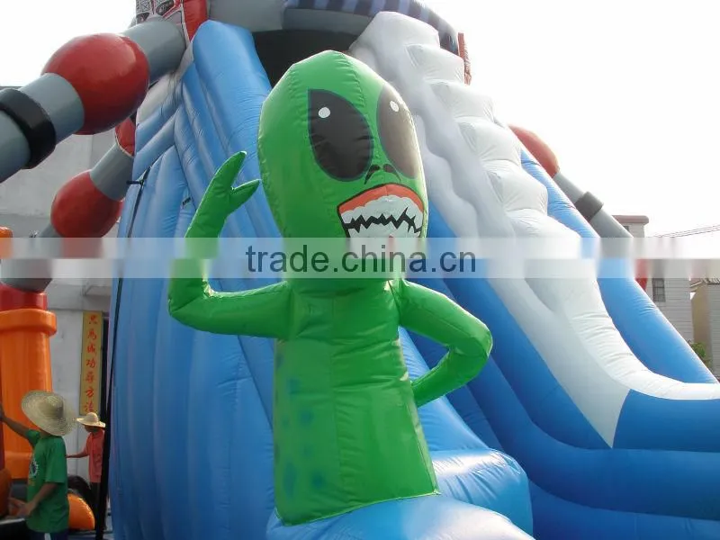 2016 hot sale Inflatable spaceship slide games park equipment for kids and adult