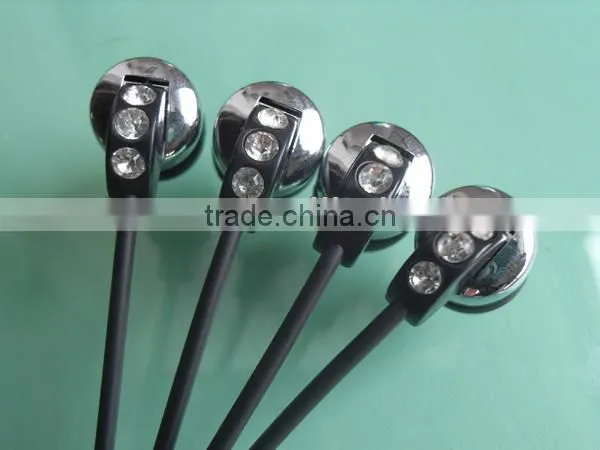 2016 new design portable diamond cover in-ear metal earphones for mobile phone