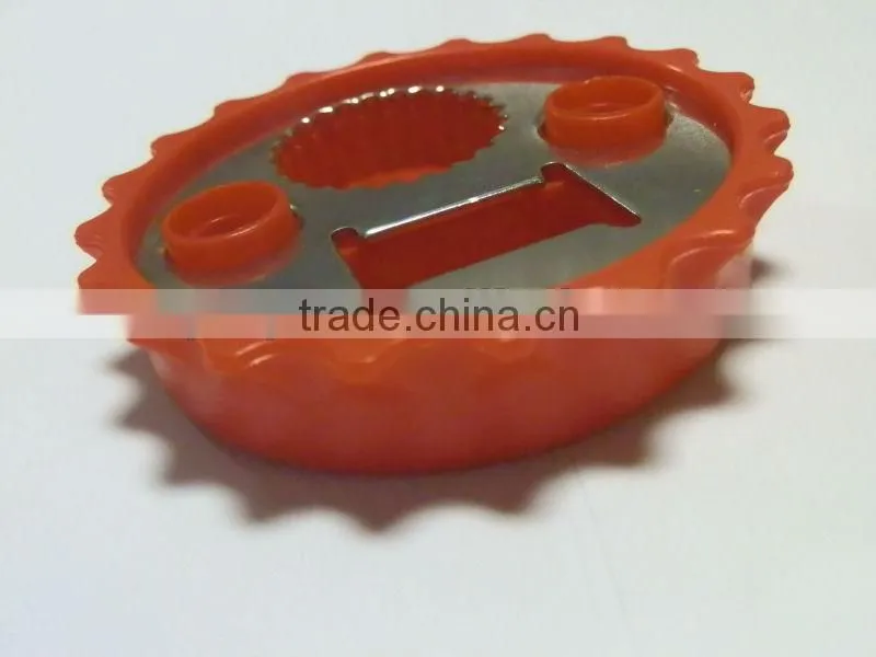2013 NEW Cheap Promotional Beer Plastic Bottle Opener