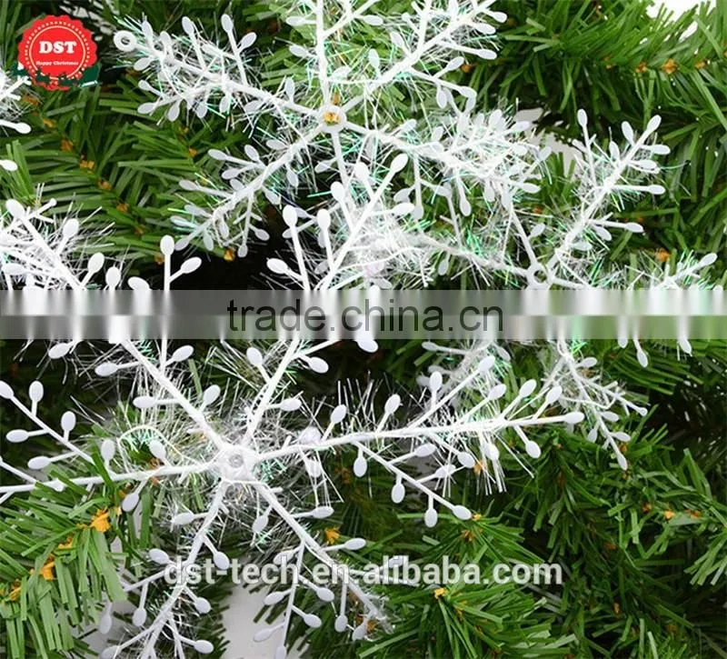 Christmas tree decorations fake snow
