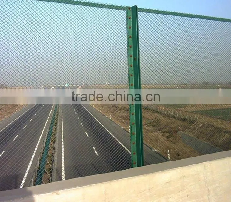 expandable sheet metal diamond mesh