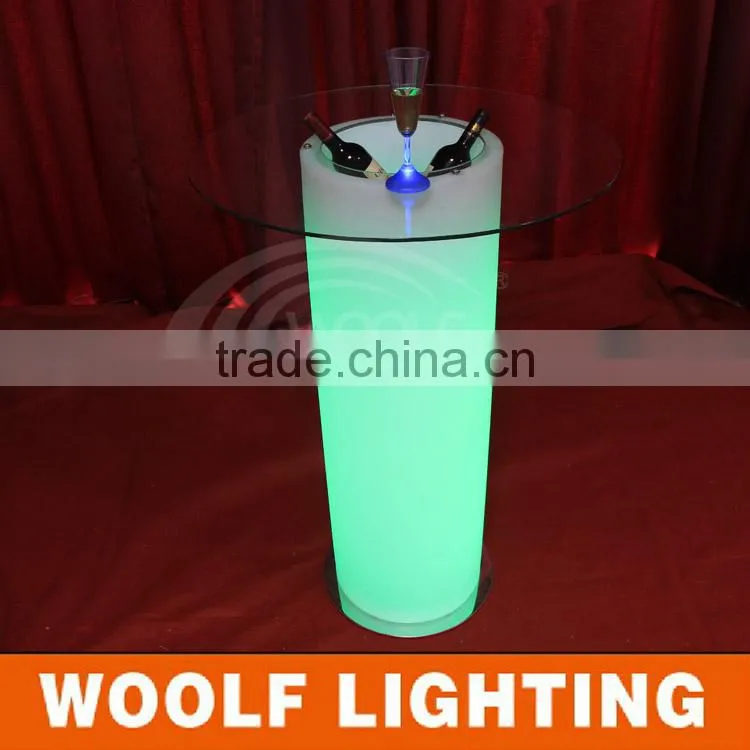Fashionable Design Sense Outdoor and Home Decorative Lighting LED Pillar Glass Table with Stainless Steel Leg