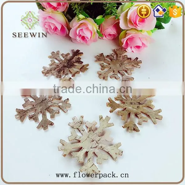 Christmas series natural flowered bark engraving