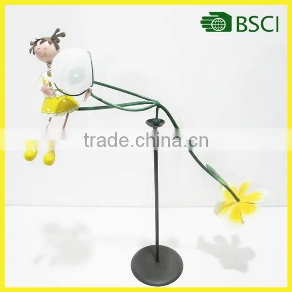 YS15176 Metal swing solar powered decoration garden balls light