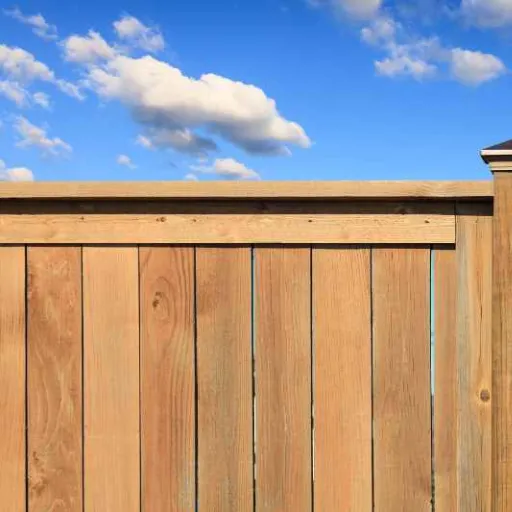 Which fence should withstand the strongest wind