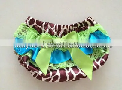Fashion Design cute multicolor chevron print satin bloomer for kids