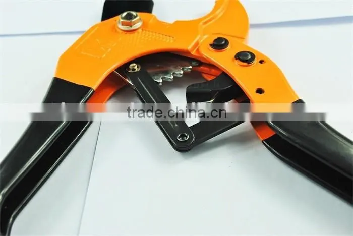 Large Diameter Plastic Hose PVC Pipe Cutter