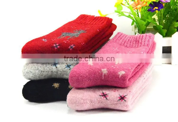 Cute flower printing Wool socks female socks thick warm thick winter socks for women