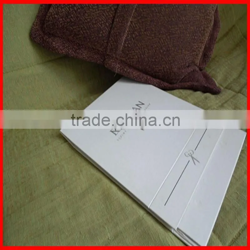 New Design Quality Foil stamping Folding Magnet Paper box for clothes