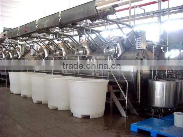 Rotomolding motorcycle fuel tank mechanical water tank for processing customization