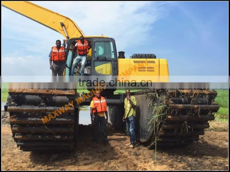 Wearable Steel Chains for Volvo Amphibious Excavator , 40Cr Steel Material, MAXWAY Machine Company