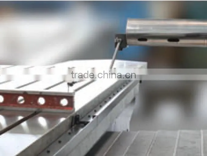 CNC Horizontal Boring and Milling Machine with Manual Rotary Table