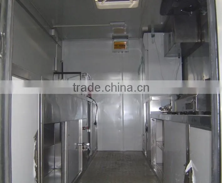 Dongfeng mobile food truck