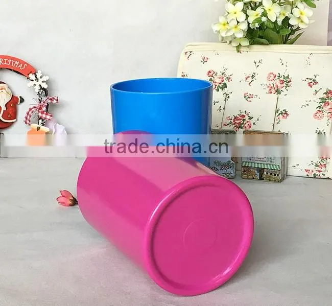 Home design colored cylinder-shaped plastic pots for plants