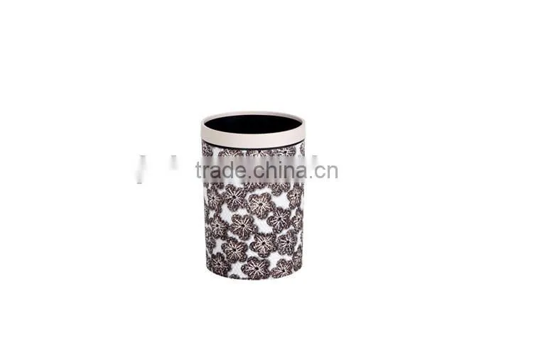 European Style Plastic Leather or Knitted Trash Can Waste Bin Container With Lid 10L