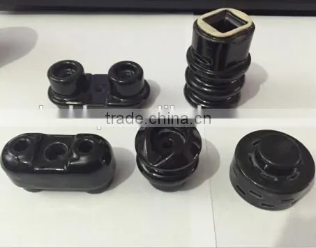 wall mounted intertwined cable ceramic insulator with factory price