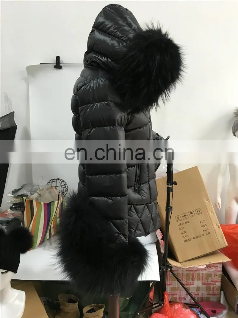 2016 Hot Selling Popular Jacket Latest Design Women Coat Down Jacket for Winters
