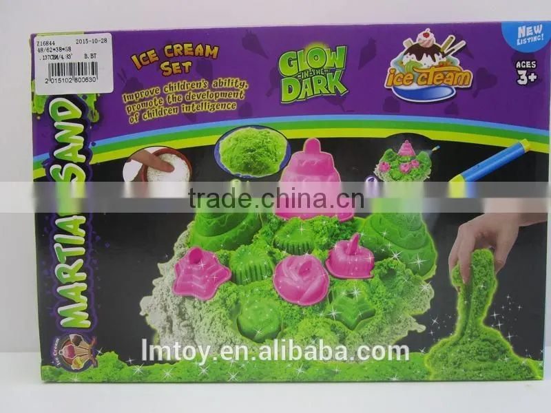 Dark Shining Soft moving sand with light pen ,cookies ,car,castle & cake style