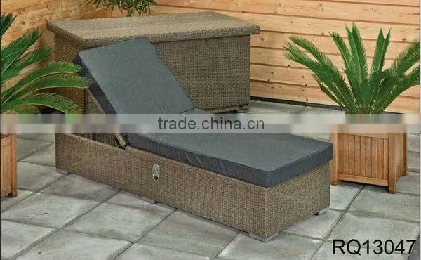 Rattan Chaise Lounger PE Rattan Alum Frame