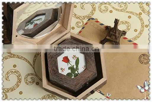 Polygon wooden box