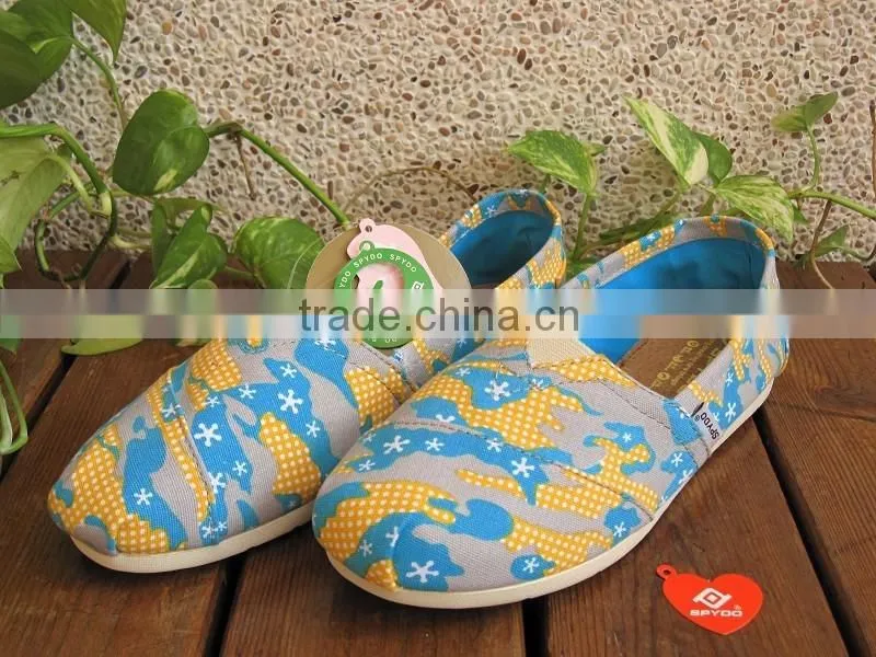 Comfortable canvas shoes, shoe loafer, espadrille