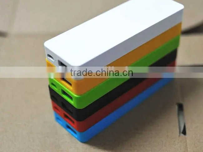 Factory new design suit case portable mobile power bank 2800mah