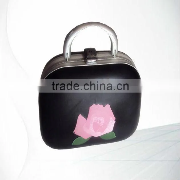 Portable shockproof custom made Ladies Eva cosmetic bag