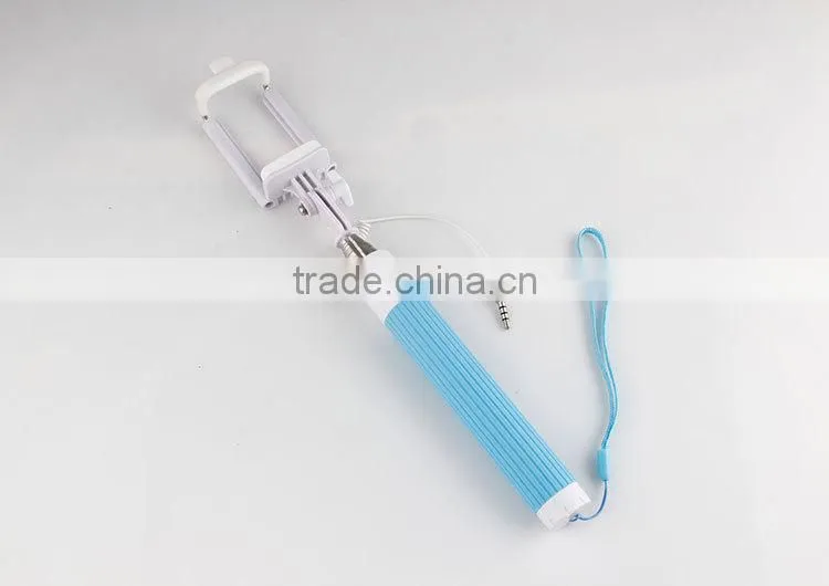 Mini selfie stick with 20cm length only after folding, no need bluetooth selfie stick, hot selling wired selfie stick