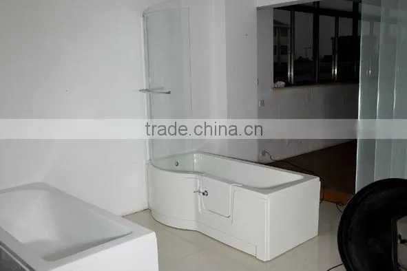 The Elderly Walk in Bathtub