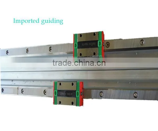Mini lazer engraving machine with up-down table