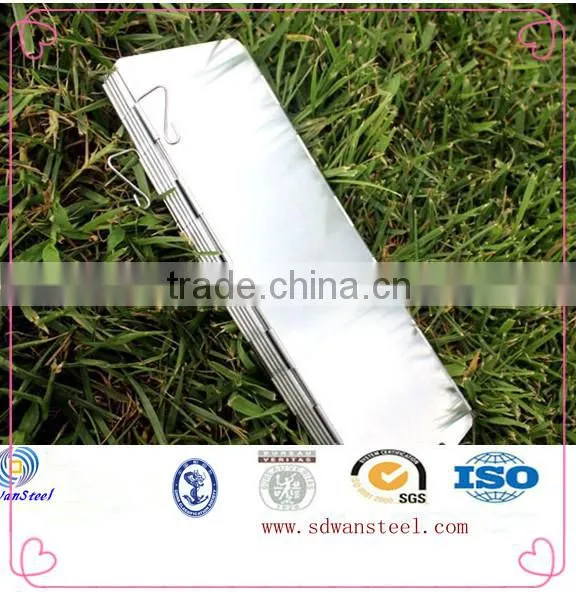 steel wind deflector for picnic