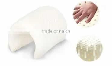 Baby head contour positioning foam pillow