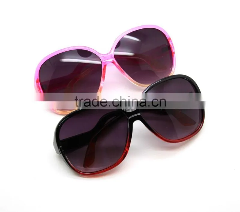 2015 Women's plastic sunglasses wholesale UV400