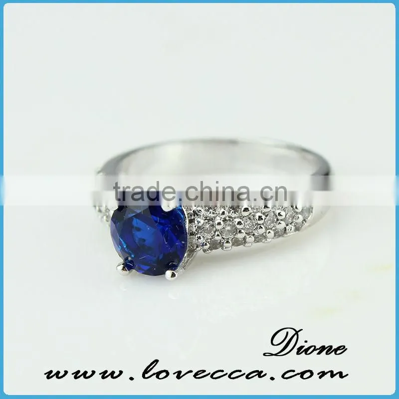 LATEST FASHION JEWELRY RING DESIGNS IN 18K WHITE GOLD ,LATEST GOLD FINGER RING DESIGNS