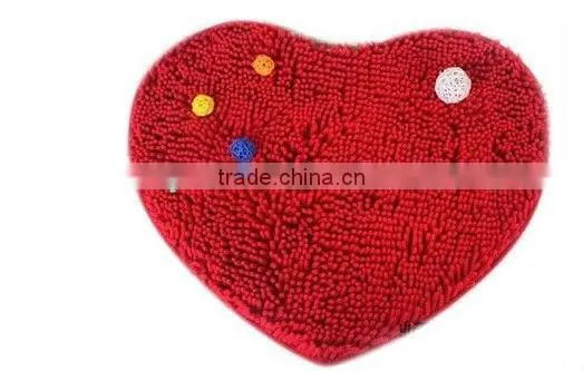 Hand tufted chenille carpet
