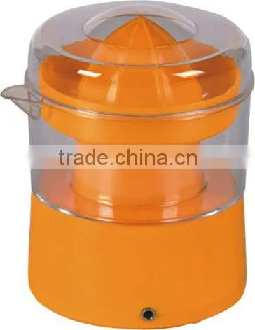 Battery operated citrus juicer