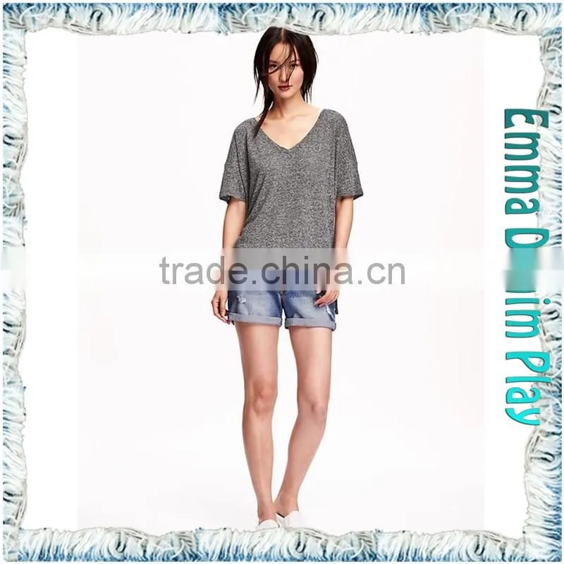 Latest Designer Ladies Sexy Loose Fit Short Sleeves Grey Cotton Heart V Neck T Shirts