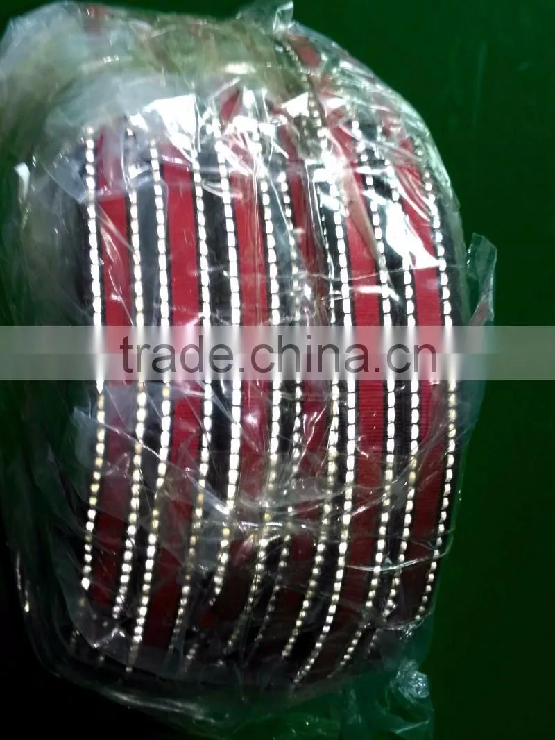 Double sides 1.0mm stitch glass beads reflective thread at the edge of webbing