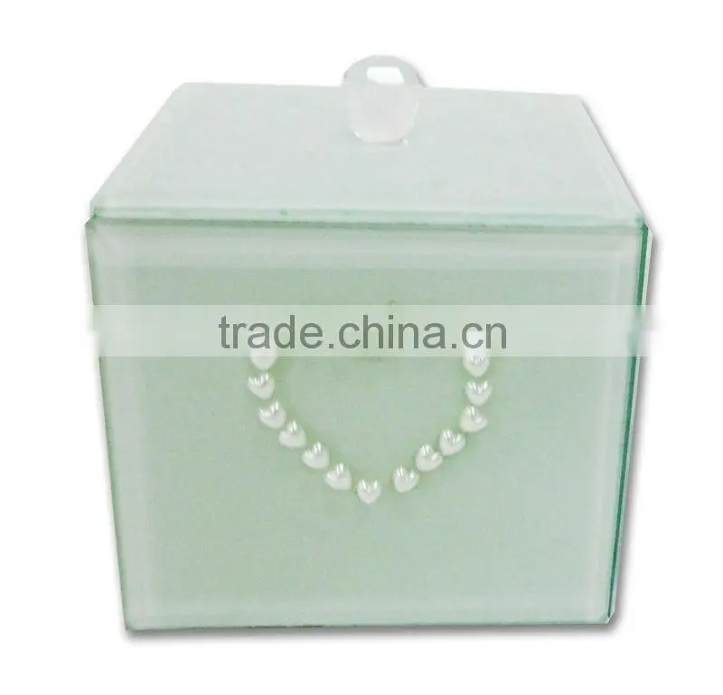 2014 red soap dispenser1206-005