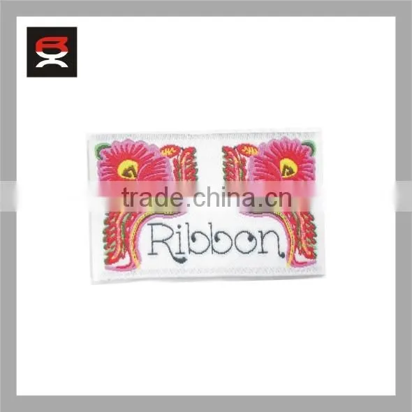 Good quality woven clothing label